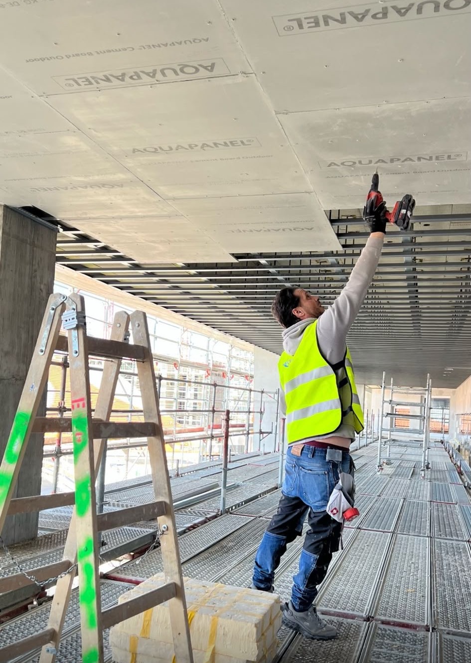 Aquapanel Montage Grossbaustelle